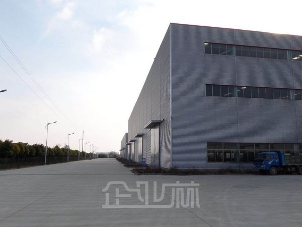 海安市16800平米厂房出租  带行车