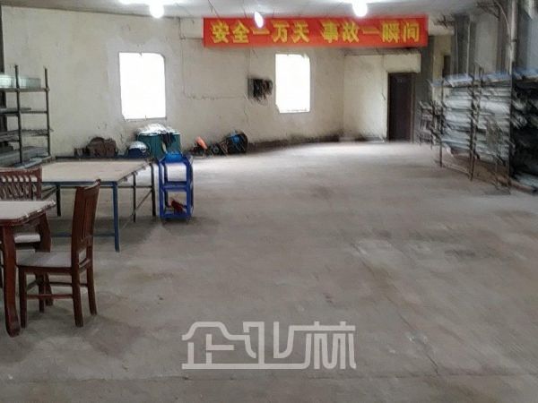 厂房正门图