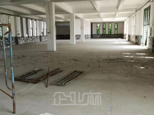 厂房正门图