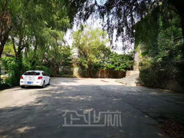 厂房正门图