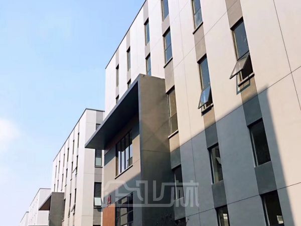 厂房正门图