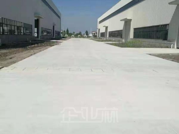 厂房正门图