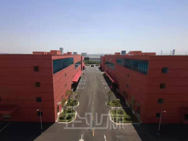 厂房正门图