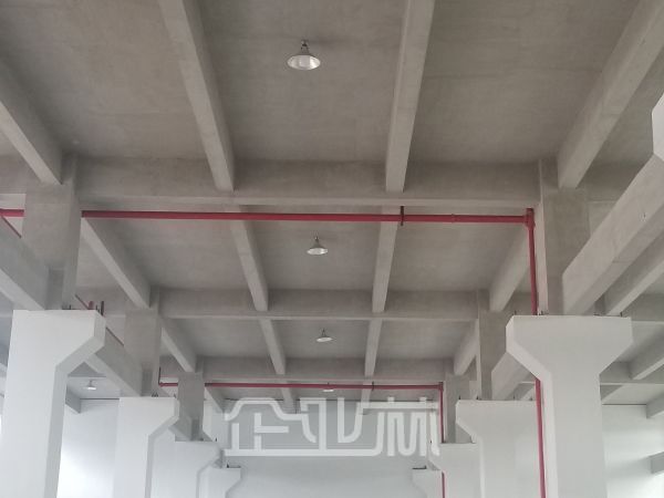 出租：浙江海宁10500平多层厂房，大小可分