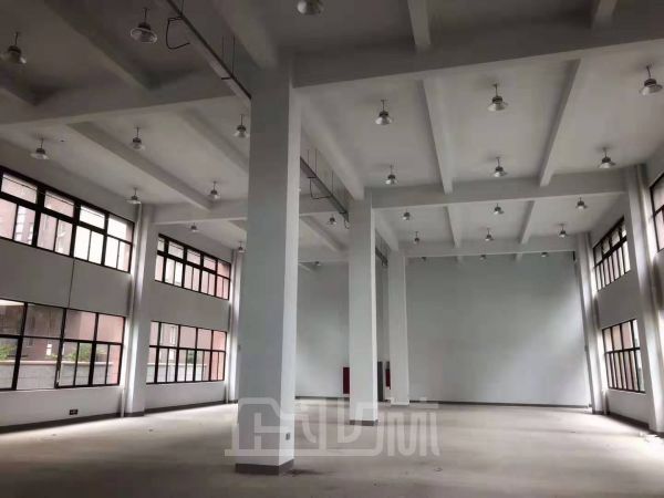 厂房正门图