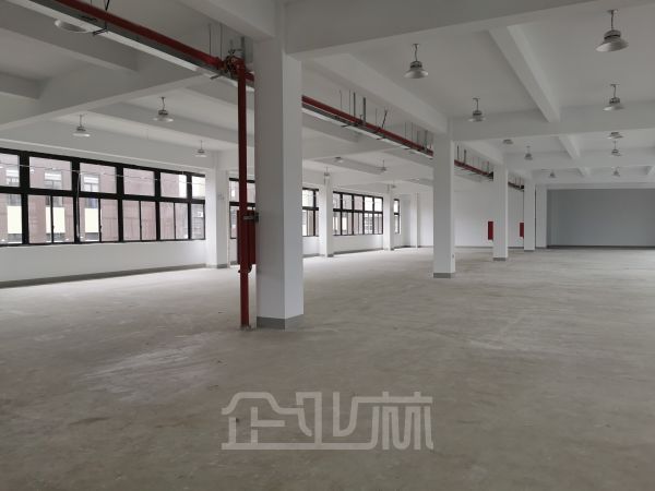 厂房正门图