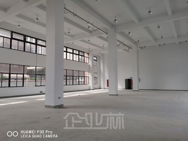 厂房正门图