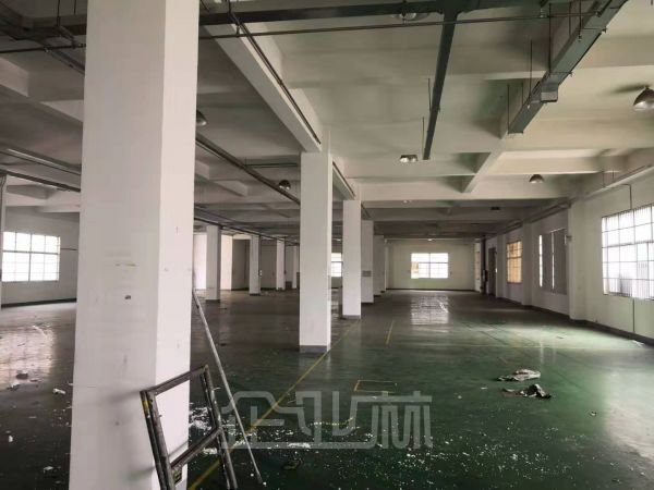 厂房正门图