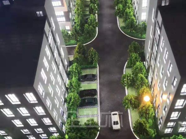 厂房正门图