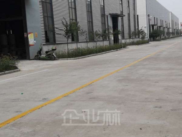 厂房正门图