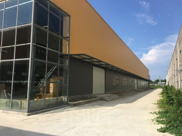 厂房正门图