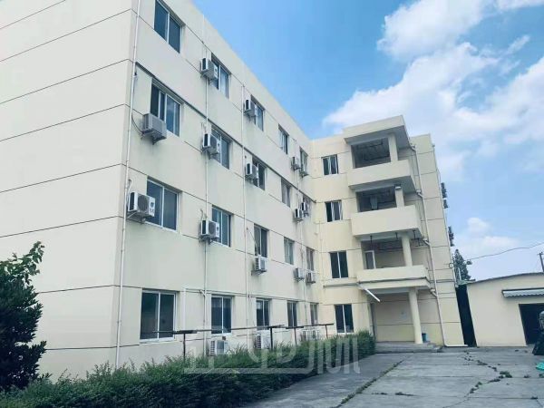 厂房正门图