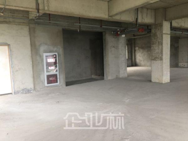 厂房正门图
