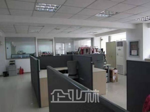 厂房正门图