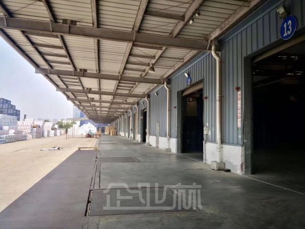 太仓高平台仓库11000平 高度9米 可分租
