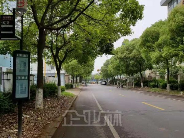 厂房正门图