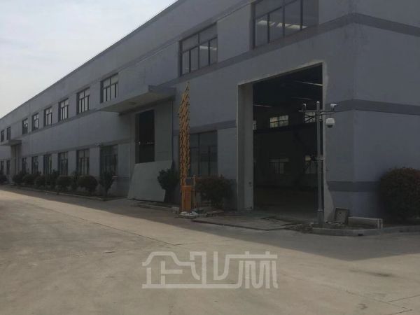 电大1000KV! 宝山104板块单层厂房2300平 高度10米 行车10吨