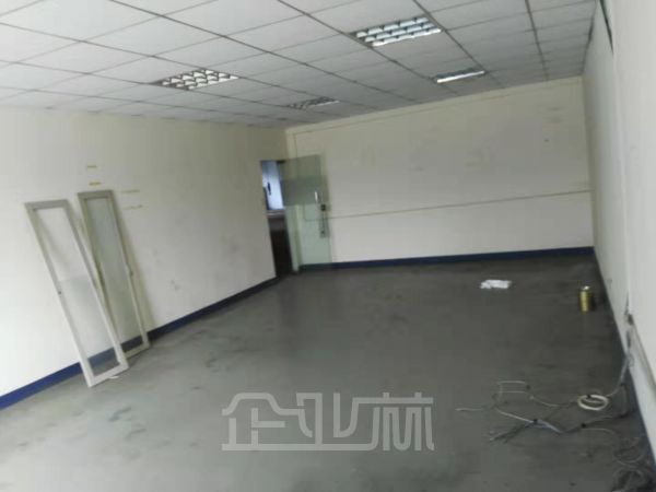 厂房正门图