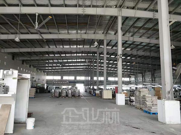 厂房正门图