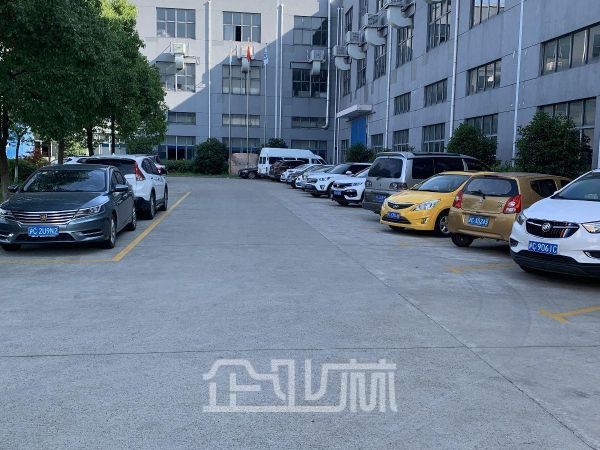 厂房正门图