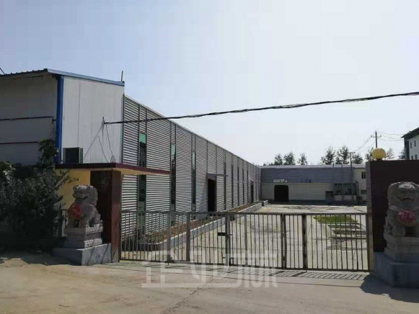 厂房正门图