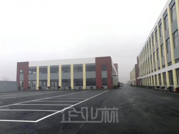 厂房正门图