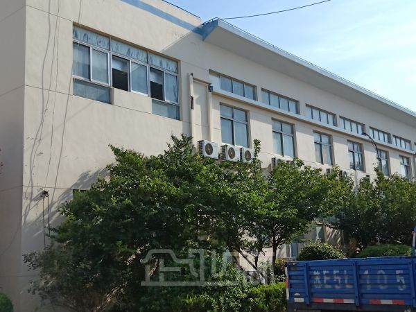 苏州园区带设备电镀厂房
