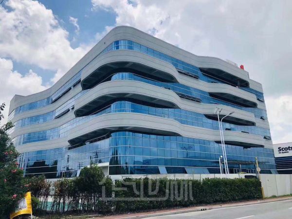 厂房正门图