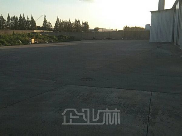 出租嘉定方泰厂房面积1700㎡价格1.3元㎡天  好谈！！！