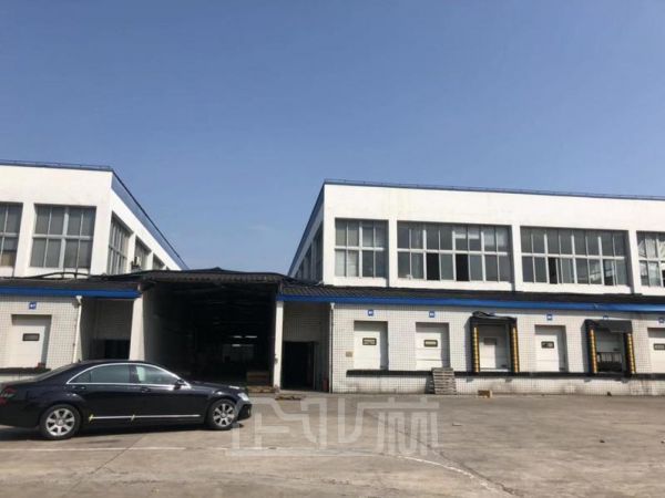 厂房正门图