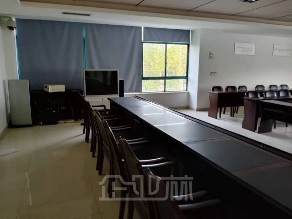 厂房正门图