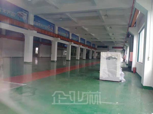 厂房正门图