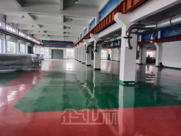 厂房正门图