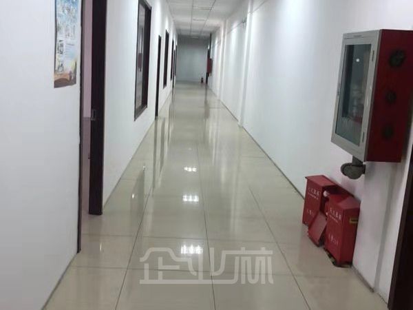 苏州工业园区唯亭跨塘1300平二楼厂房出租
