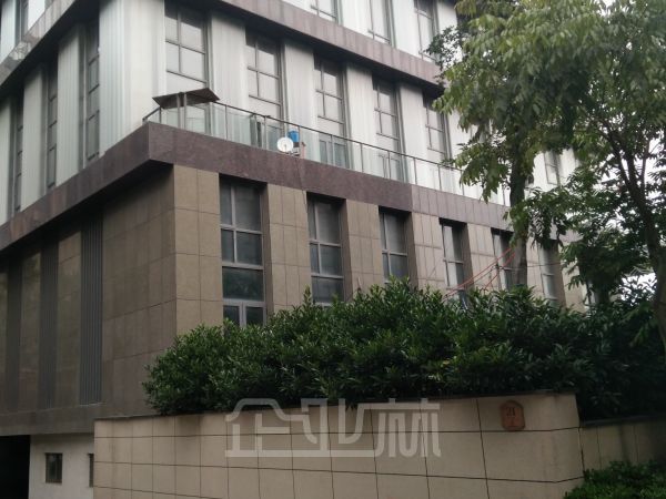 厂房内饰图