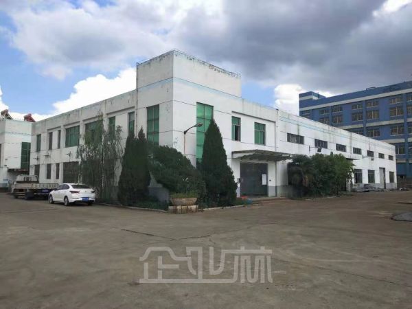 出售：江苏昆山开发区厂房 9000平 单层 火车头