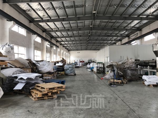 厂房正门图