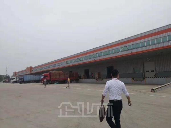 常州新北区16000平高标准仓库对外出租   租金22元/月/平米