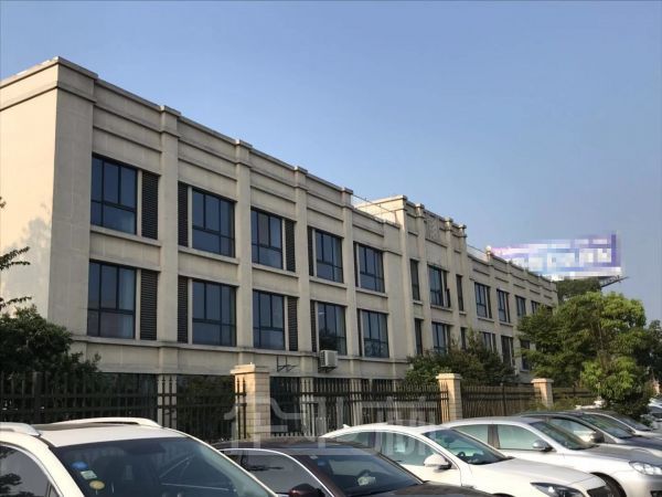 厂房正门图