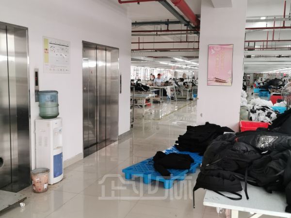 厂房正门图