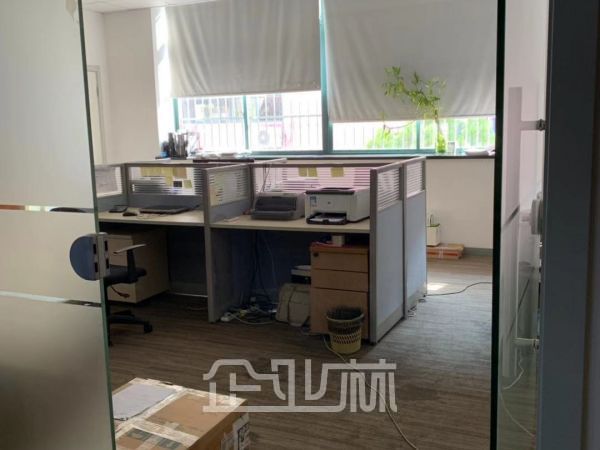 厂房正门图