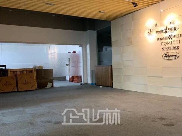 厂房正门图