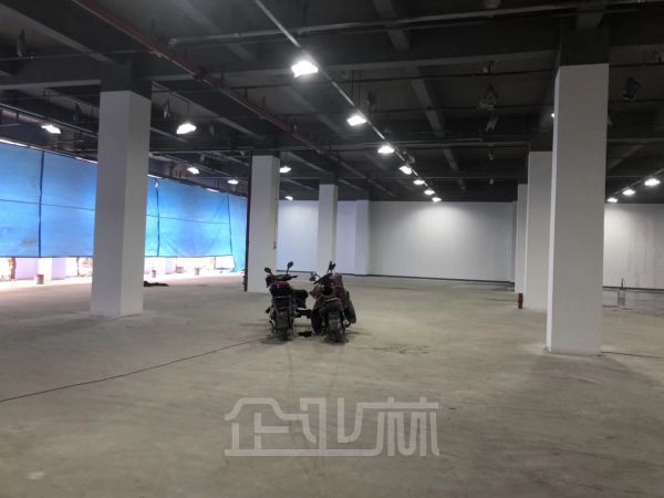 厂房正门图