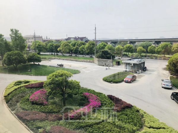 厂房正门图