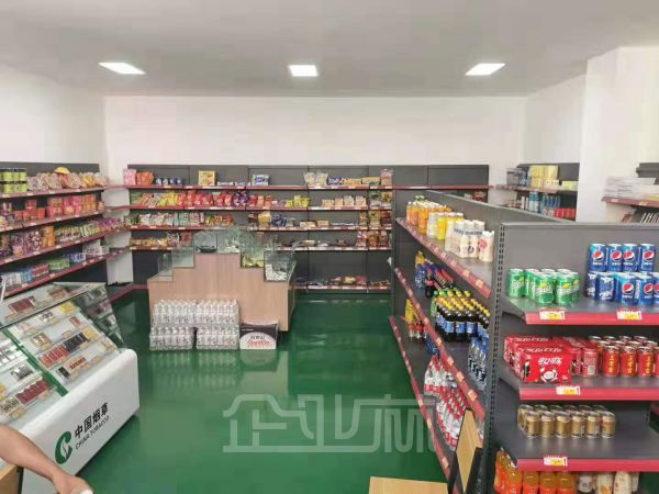 厂房正门图