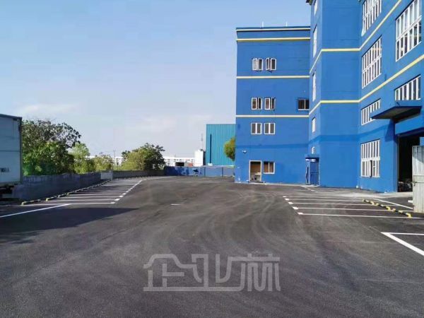 厂房正门图