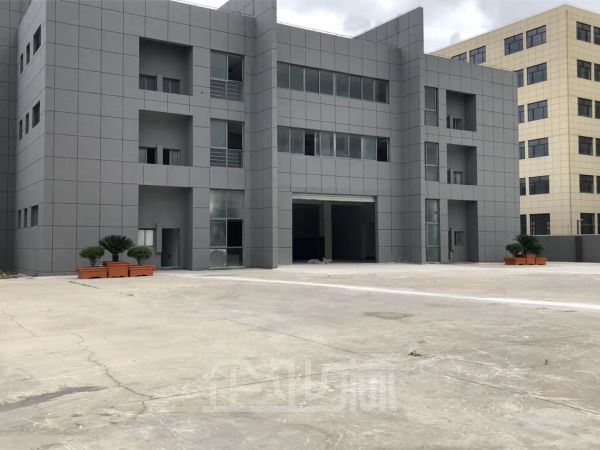 厂房正门图