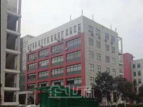 厂房正门图