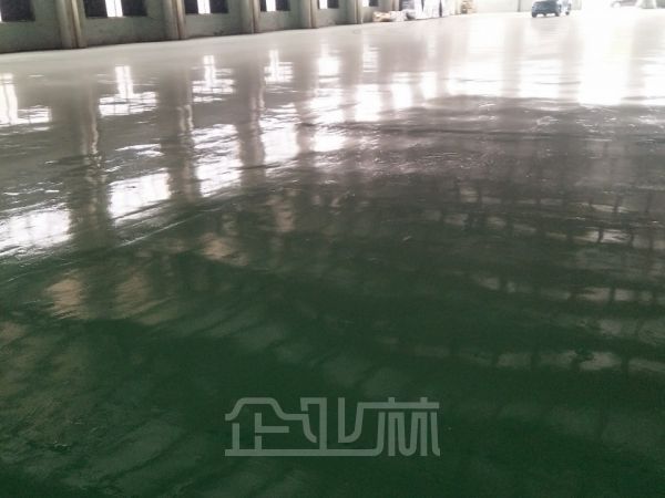 厂房正门图