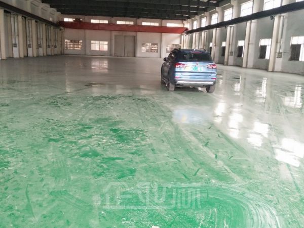 厂房正门图